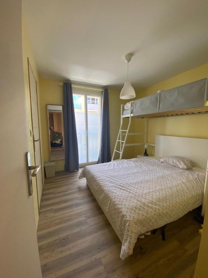 Bohobos Hostel Antibes Exteriör bild