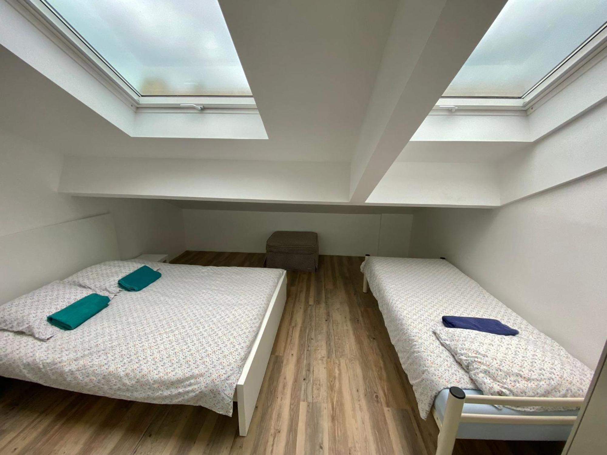 Bohobos Hostel Antibes Exteriör bild